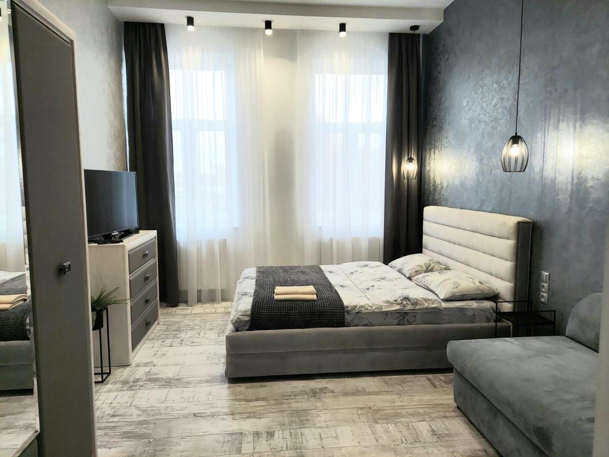 Однокомнатная Форум-Центр Lägenhet Lviv Exteriör bild